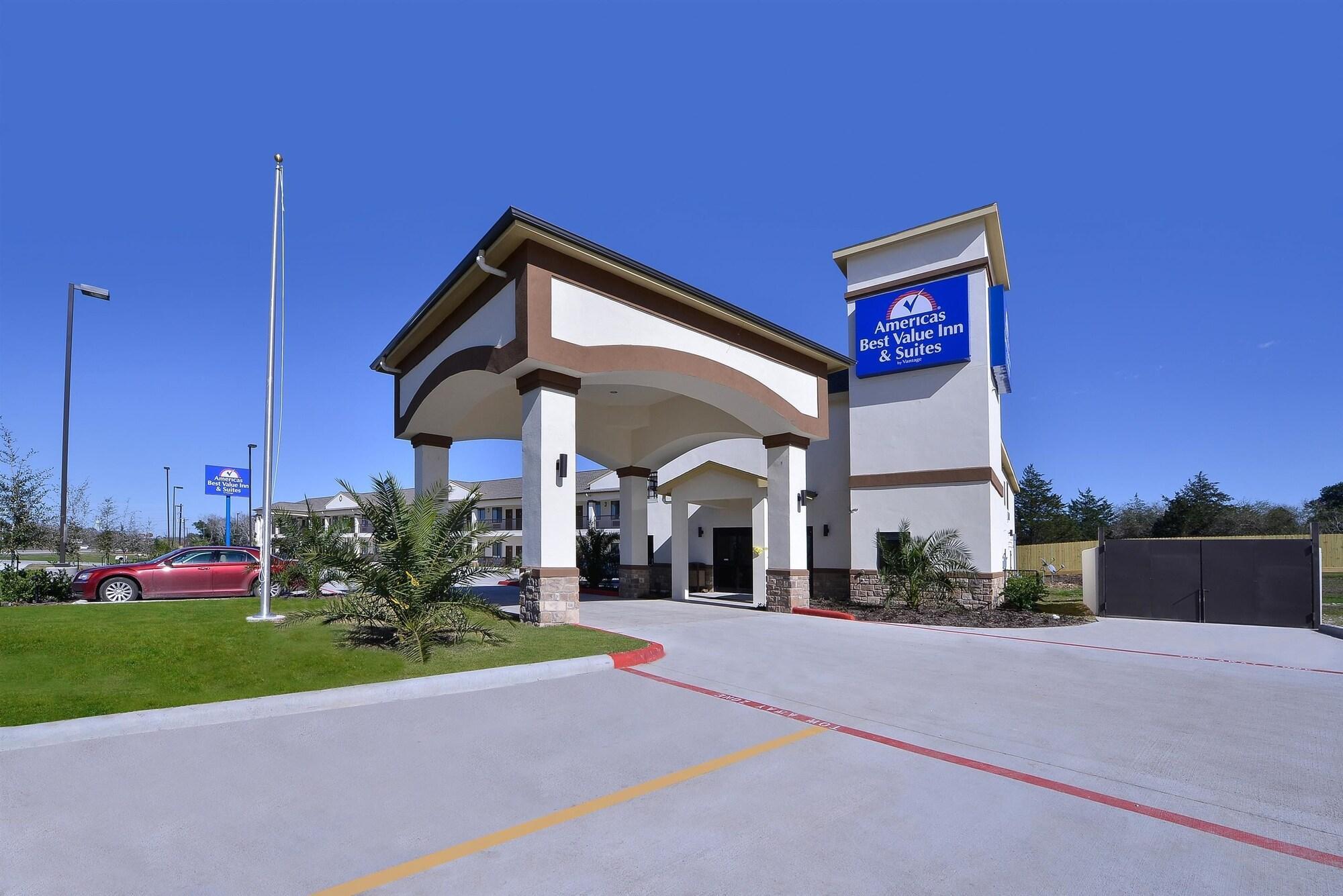 Americas Best Value Inn & Suites Cuero Экстерьер фото