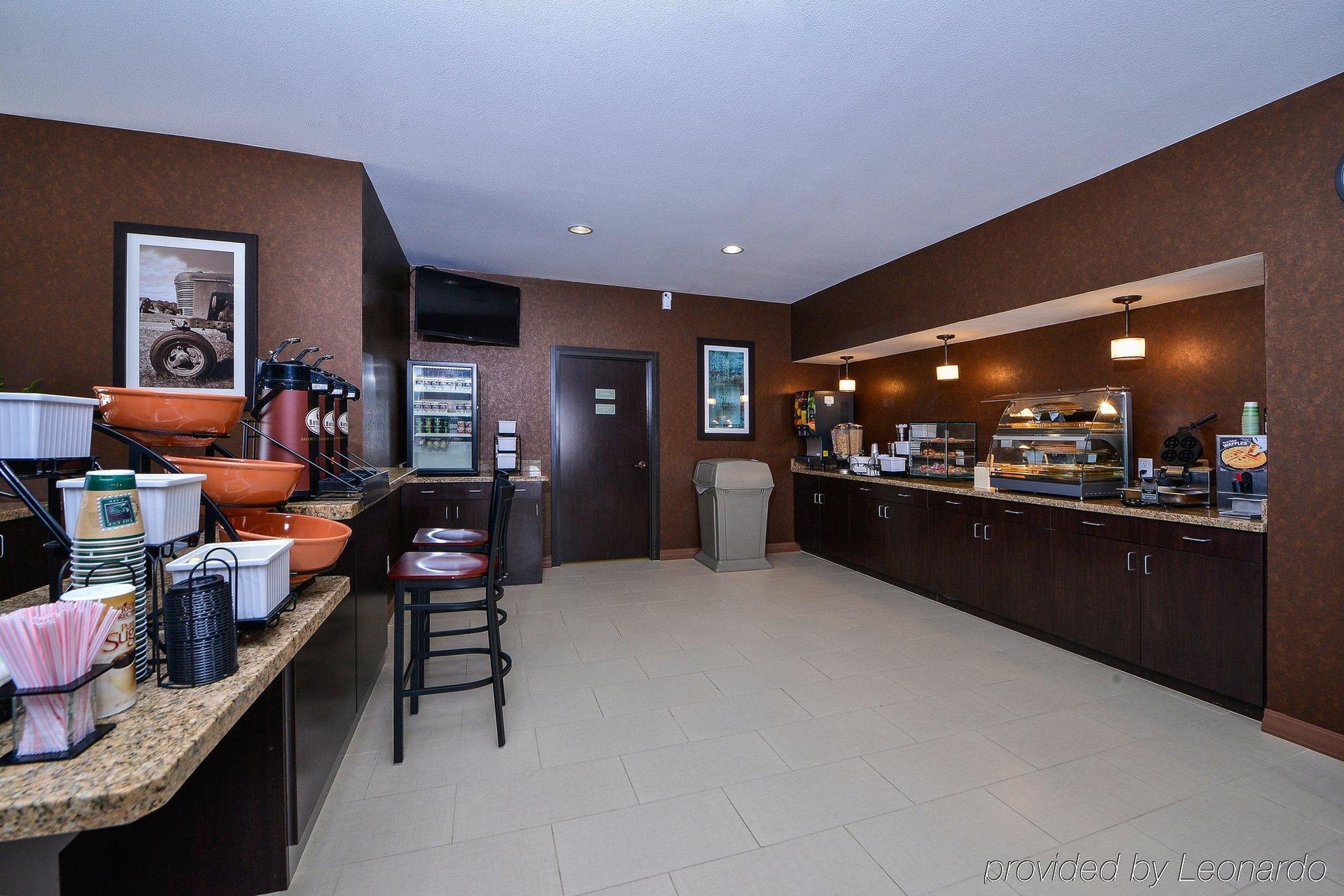 Americas Best Value Inn & Suites Cuero Экстерьер фото